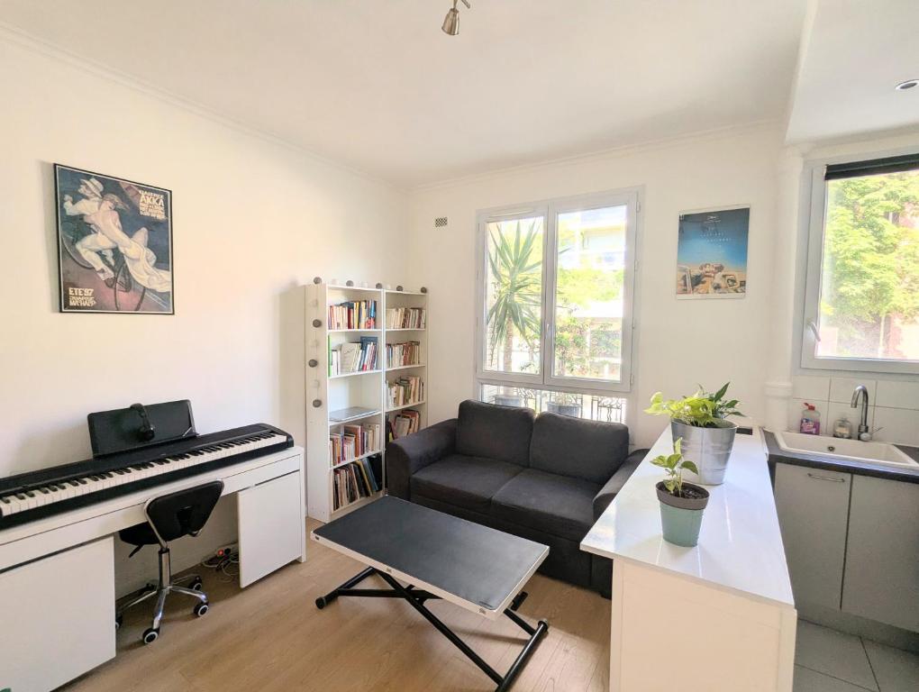 Renovated apartment, spacious and well located - 2