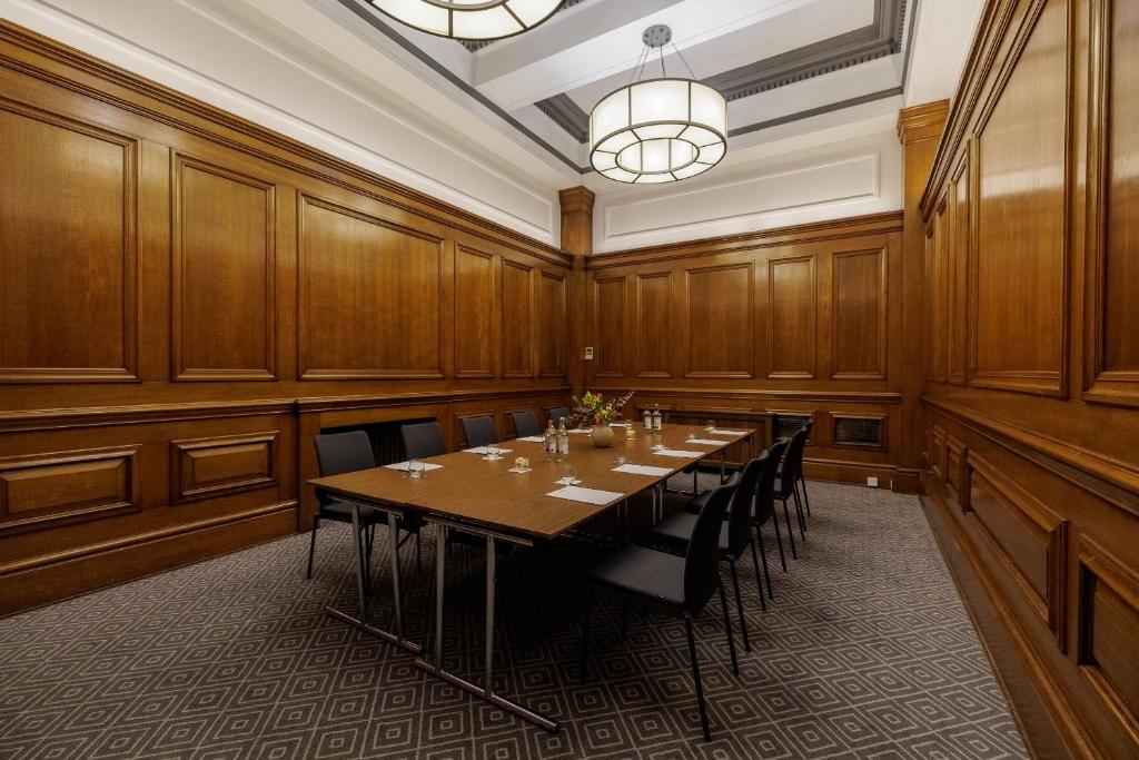 Meeting room / ballrooms