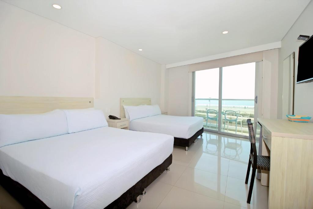 Hotel Summer Frente Al Mar - 4