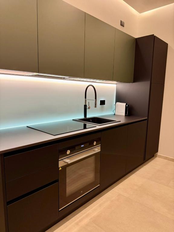 H Luxury Apartment Crispi - 4