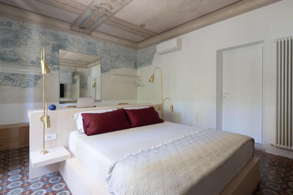 Charming Suite along an historic Stairway between downtown and railway staion - 4