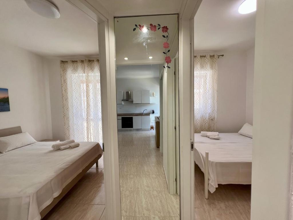 Appartamento Parco Gondar, sulla spiaggia - 5