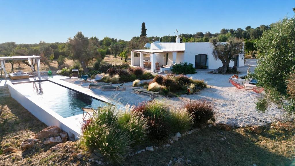 Casa Solatia Villa with Pool in Ostuni - 1