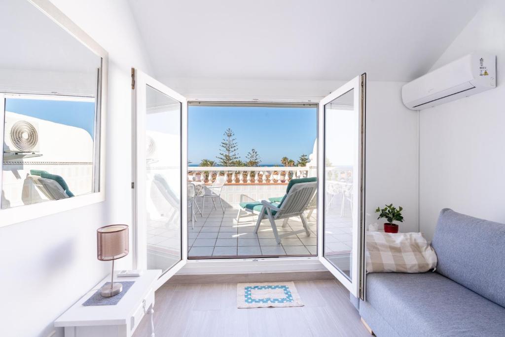 Calle Marbella 12, Duplex flat with sun terrace - 1