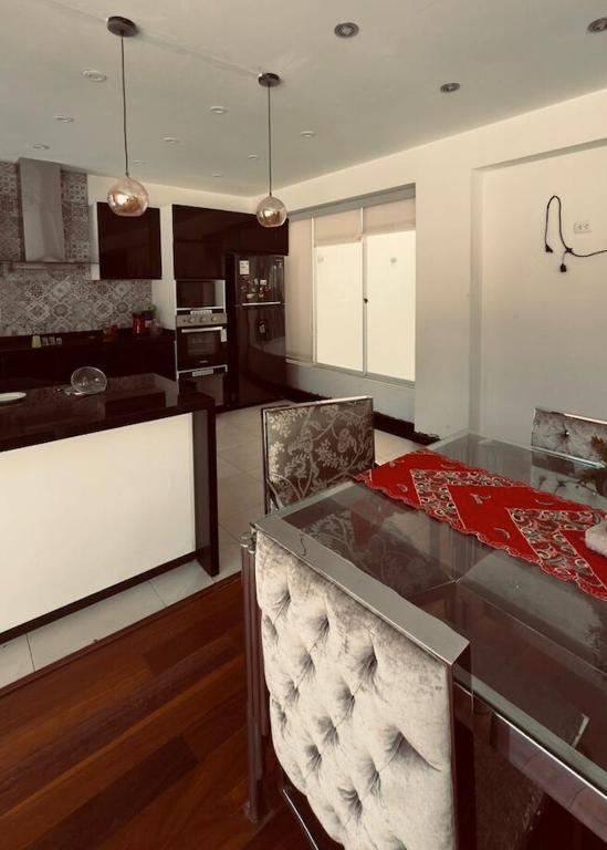 Modern luxury apartment with views of Bolognesi Park - 5