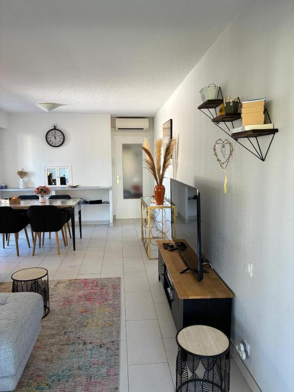 Lovely cosy nest close to the centre of Cannes - 4