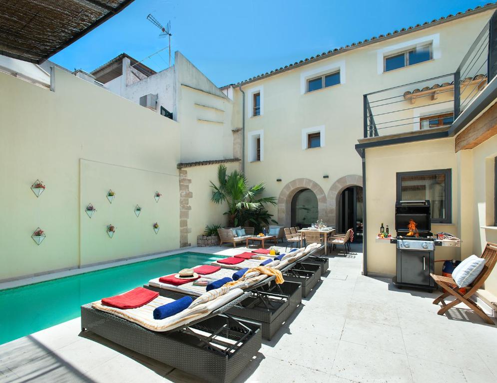 Owl Booking Villa Alvarez - 5 Min Walk to Old Town Center - 4