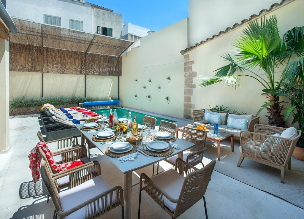 Owl Booking Villa Alvarez - 5 Min Walk to Old Town Center - 2