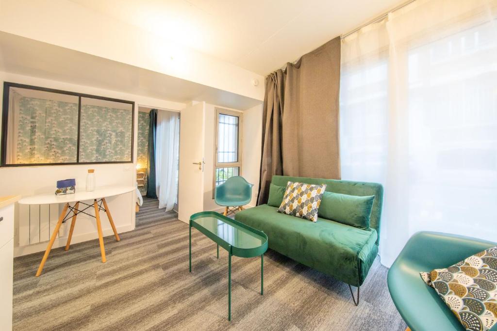 New Apt Near Bois de Vincennes - 2 Persons - 1