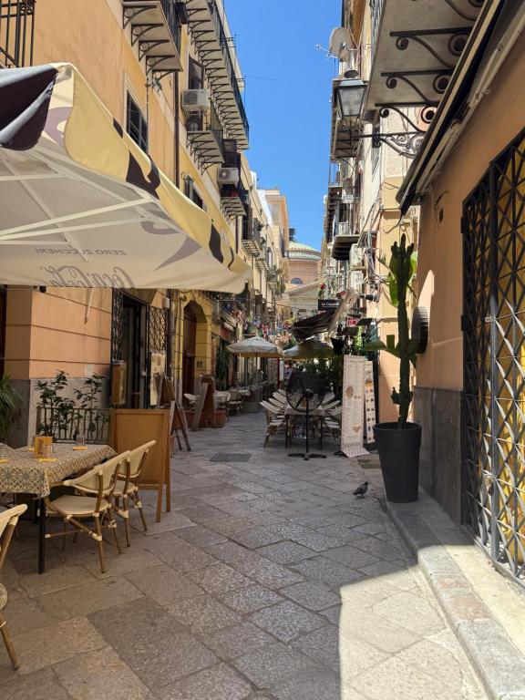 monteleone centro apartment - 3
