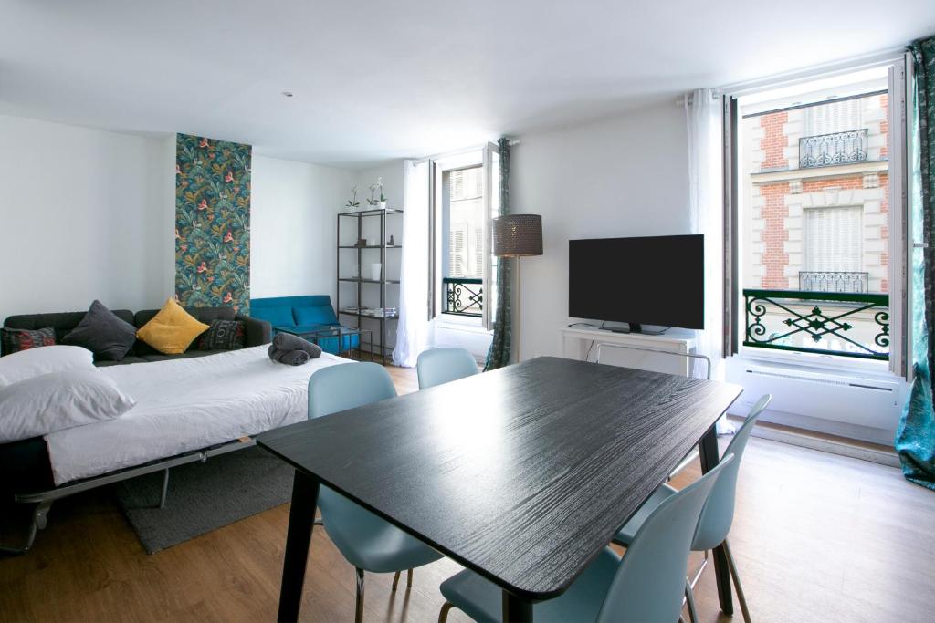 Air CONDITIONER 1 Bedroom Apartment in walking disrance to Eiffel Tower - 4