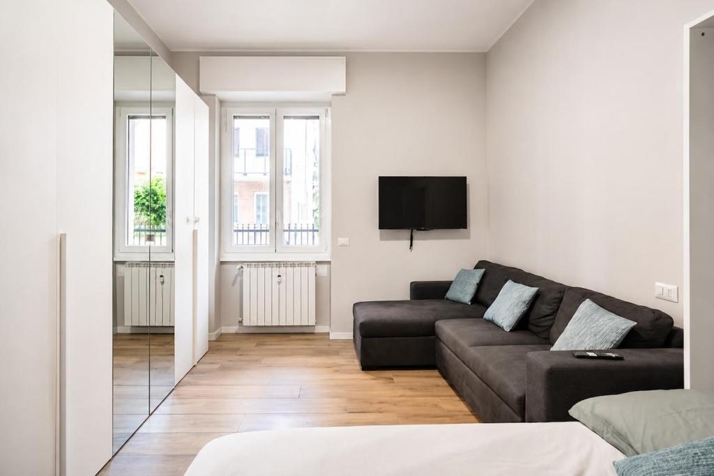San Siro Area - Modern Studio near M5 with WiFi - 1