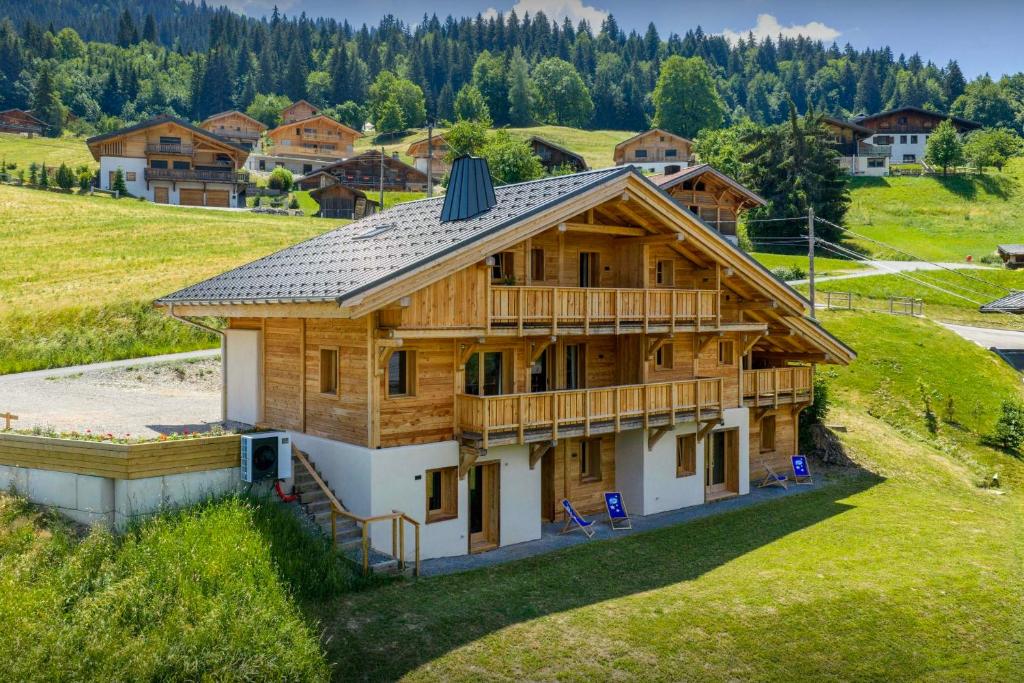 Chalet Source Eve - OVO Network - 2