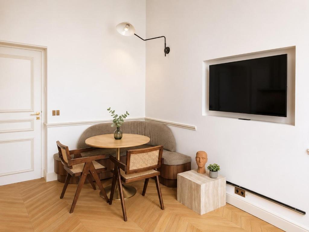 Appartement de standing 2 - tour Eiffel/Invalides - 4