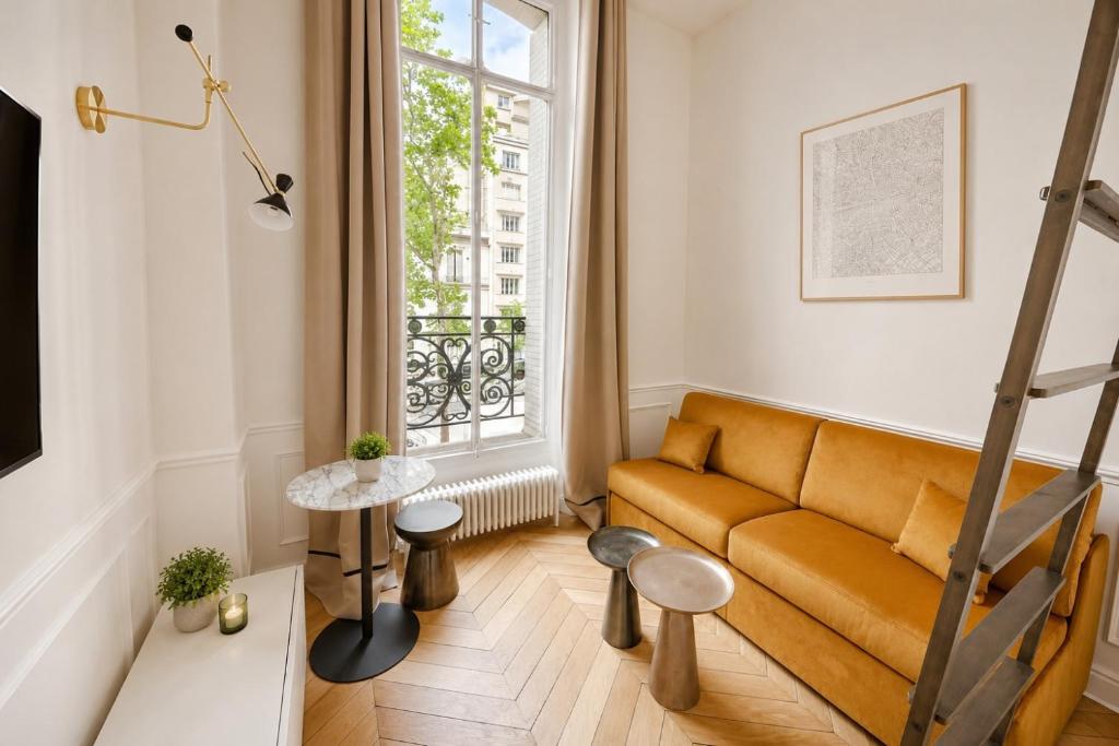 Appartement de standing 4 - tour Eiffel/Invalides - 1