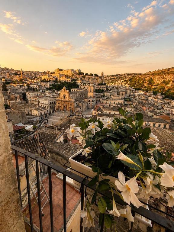 Experience the authentic soul of Modica at Bayit Michel - 3