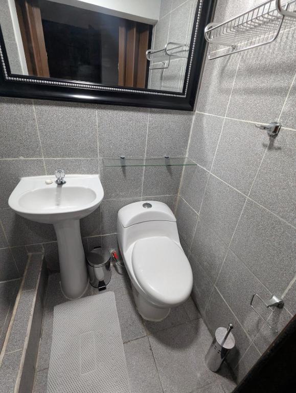Studio in Miraflores with bathroom kitchen and terrace - 4