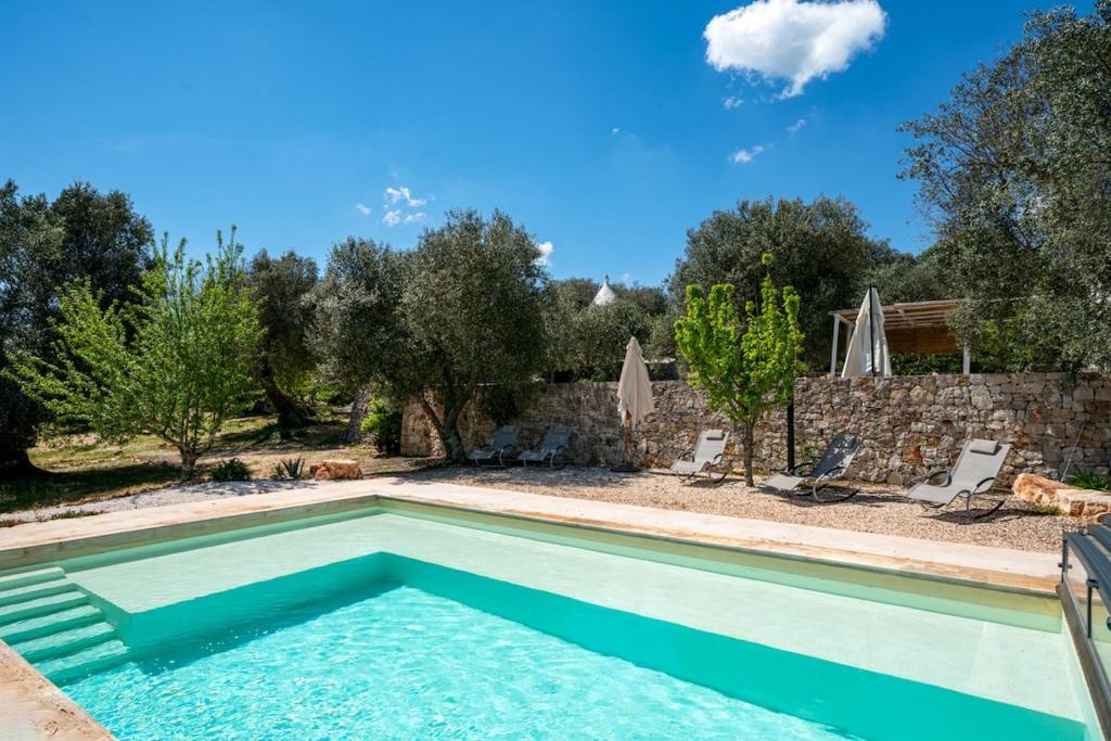 Lamia with pool & garden between Ostuni & Ceglie - 1