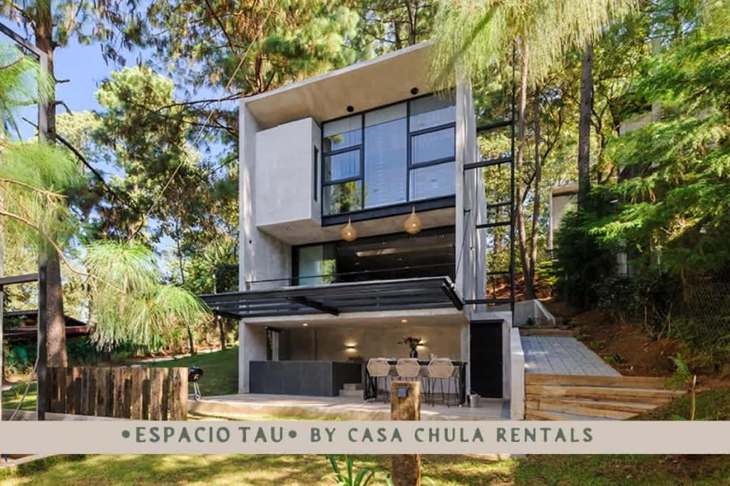 Magnifica Casa Terraza Jacuzzi y Vista al Bosque - 1