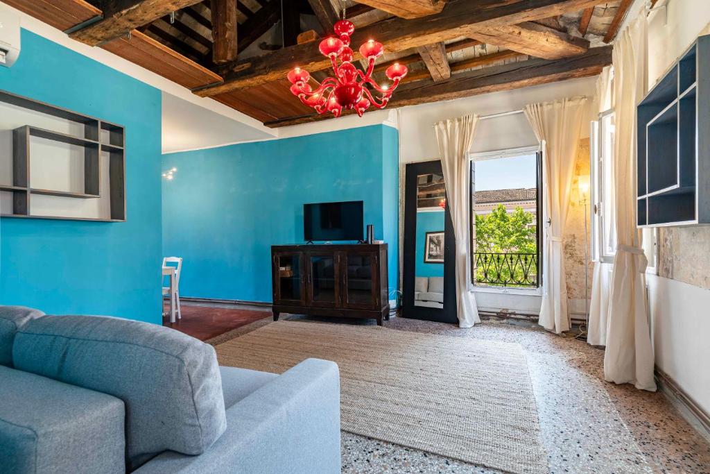 Charming 6-People Stay in Campo Santi Apostoli by Bricola Apartments - 3