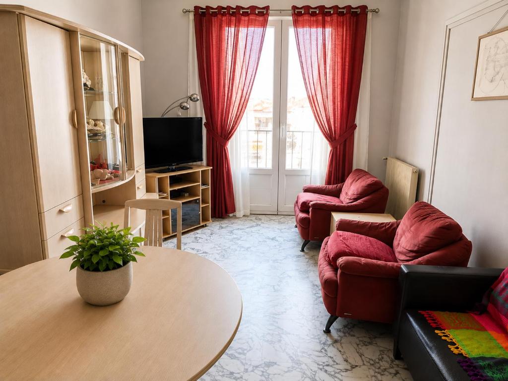 Cannes Jaures One Bedroom by Sweet Accommodation - 2
