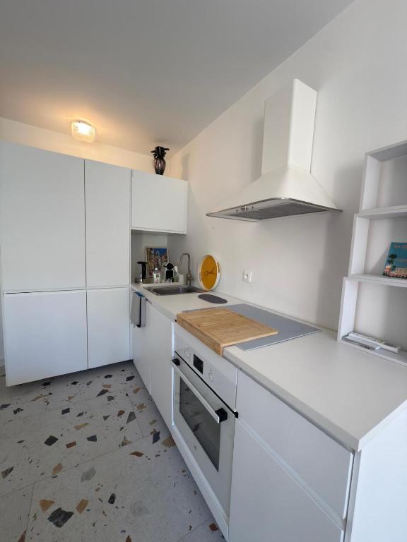 Le petit bleu - appartement Piscine & Plage au coeur de La Ciotat - 3