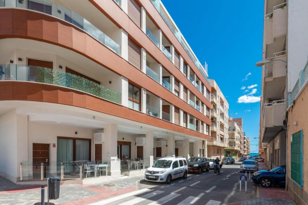 Rooftop Pool & Beach Modern Apartment with Garage - Torrevieja - 3