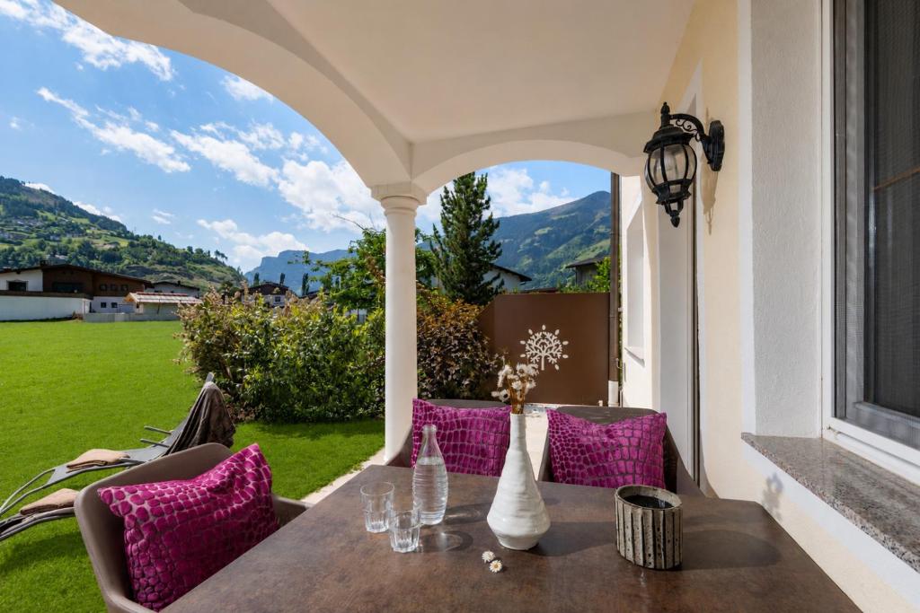 Alpenresidenz-Sonnwend - Wellness Apartments nahe Zillertal Arena - 4