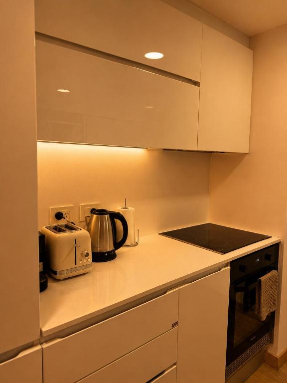Luxury Apt - Vista al lago y amenities premium - 5