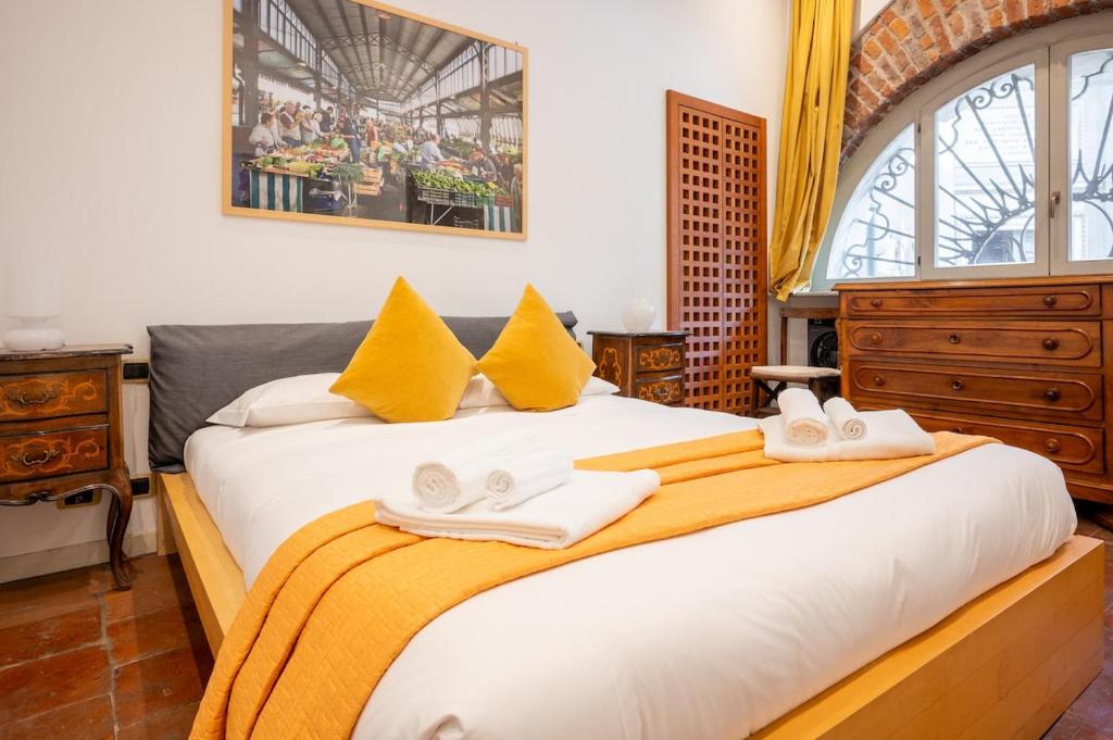 -Centro-Piazza Castello- Luxury Suite for 4 with Wi-Fi - 1