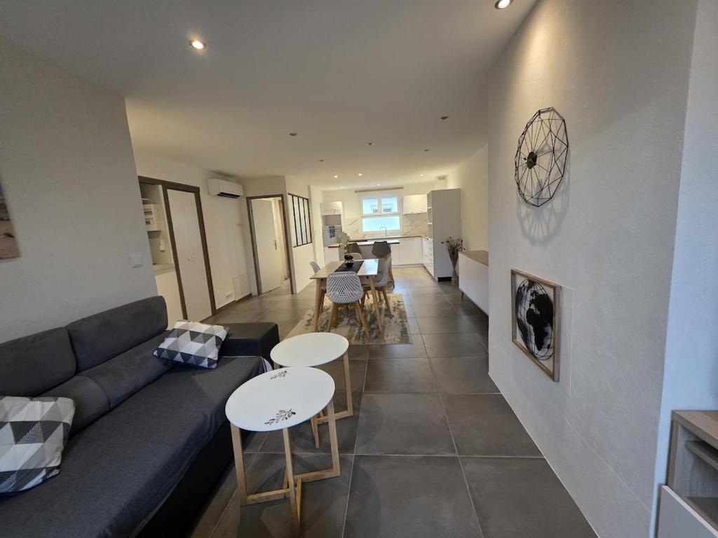 Rive droite proche plage et commerces appartement climatisé 2 chambres 6 couchages - 4
