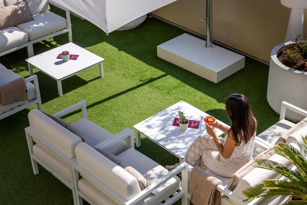 Best Western Hotel Mediterranee Menton - 3
