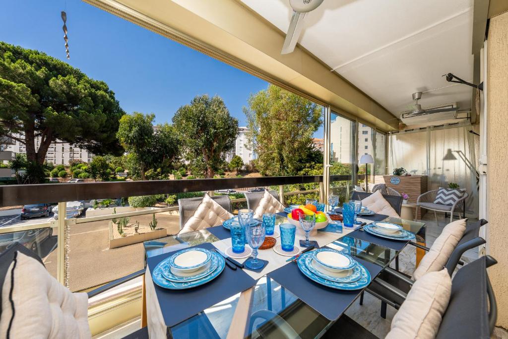 LUXURY Cannes ,2P neuf climatisé, Terrasse exceptionnelle ,parking, croisette - 1