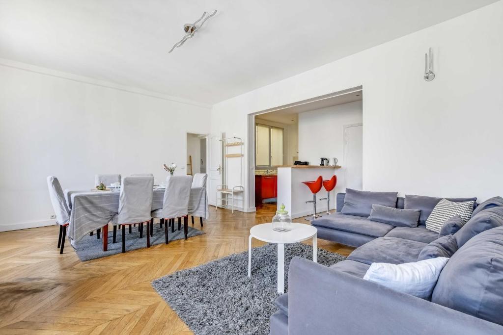 Spacious Apartment 1BR 4P - Champs-Élysées - 3