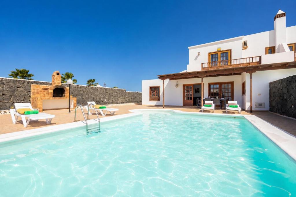 Villa Blanca - 1