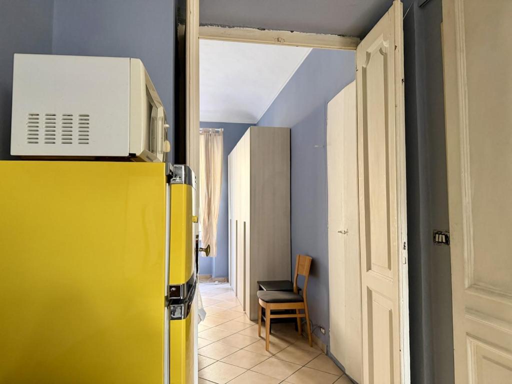 HOST4U - Torino City Purple Nest Apartment - 4