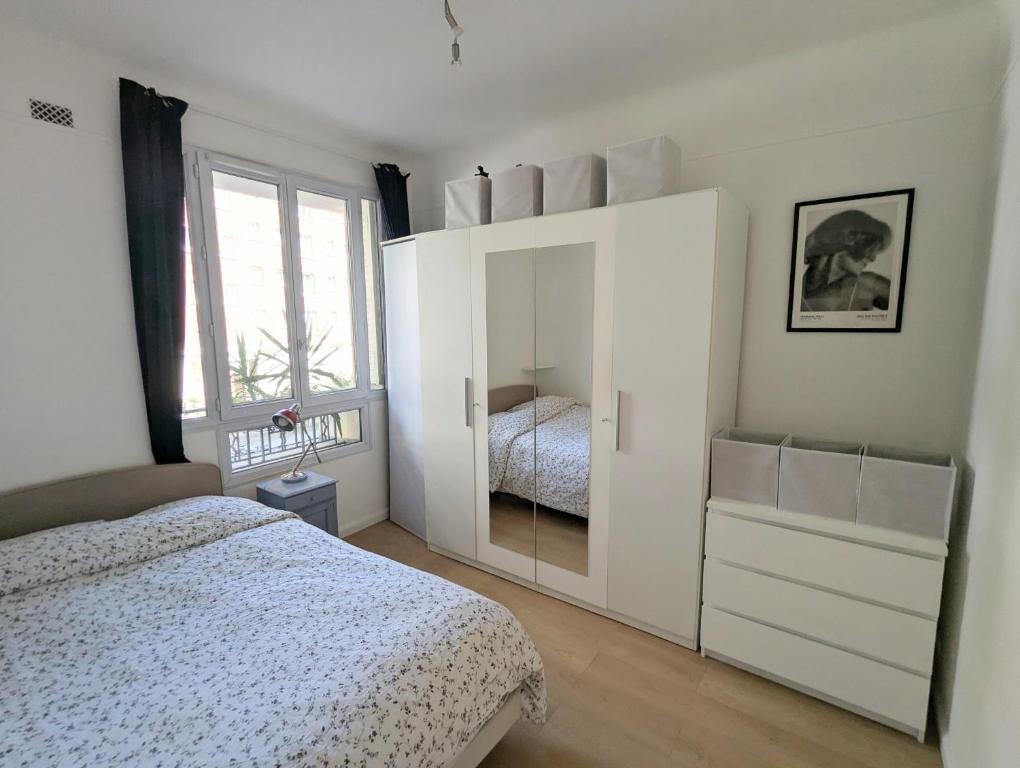 Renovated apartment, spacious and well located - 3
