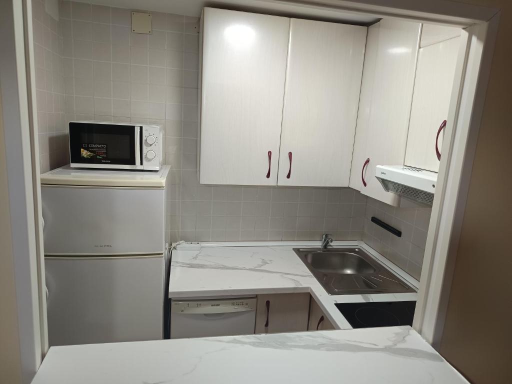 APARTAMENTOS VIALIA SOL y PLAYA - 3