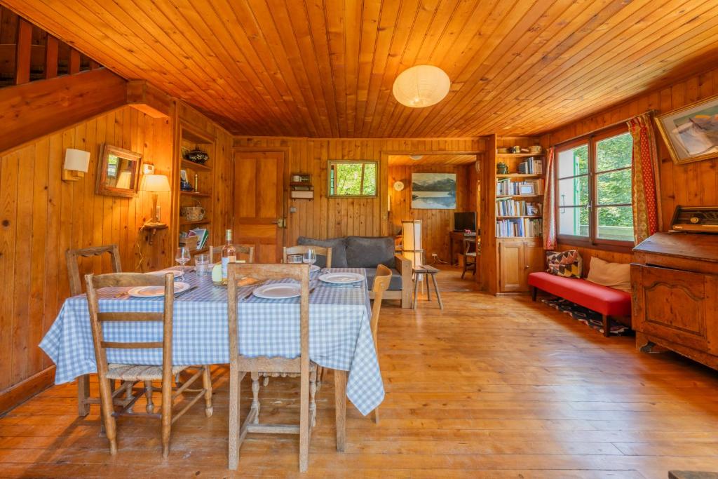 Chalet L’eau vive Near ski 3BR for 6 - Happy Rentals - 4