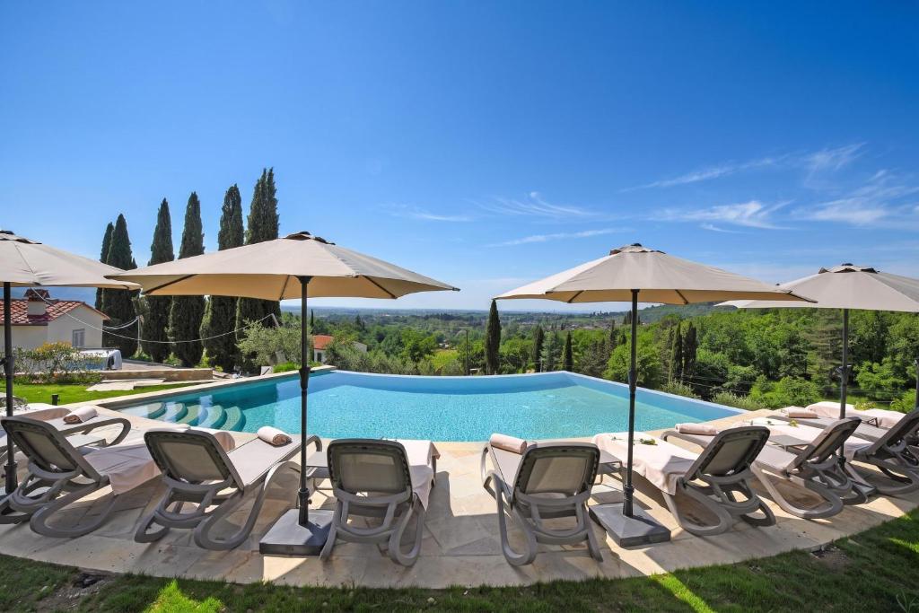 Villa Chimera Green 10 with Pool & Gym - 2