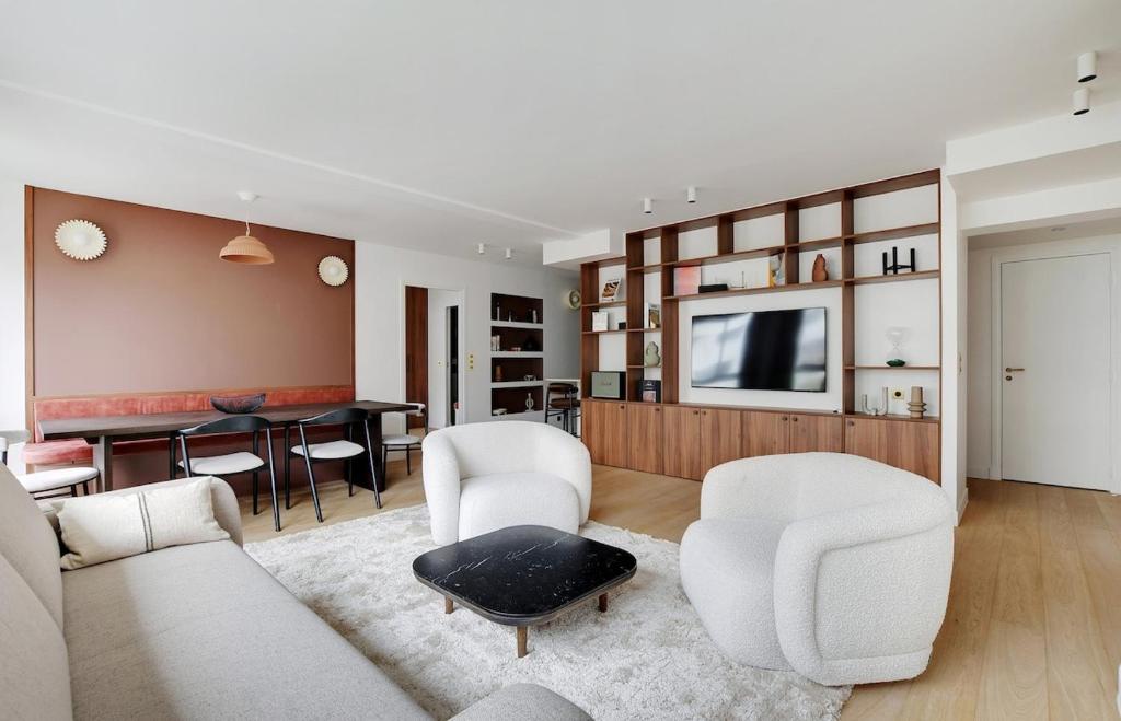 An Oustanding 3BR 3BA in Trocadéro - 4