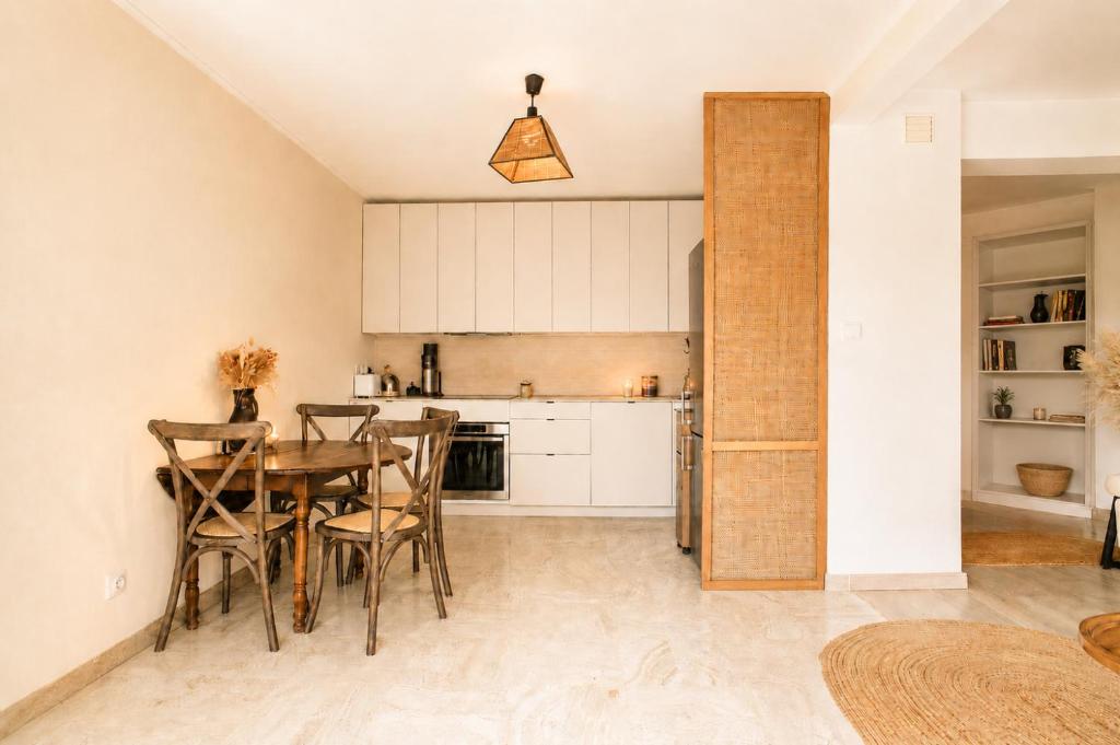 Luxury 3 rooms Sunny terrace Walk to Beach port - 2