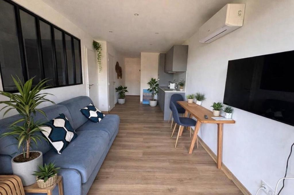 Apartment with Terrace & Garage - Saint-Tropez - 3