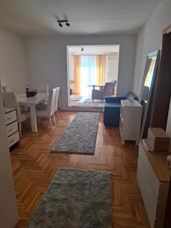 Lux apartman Bulevar Sarajevo - 3