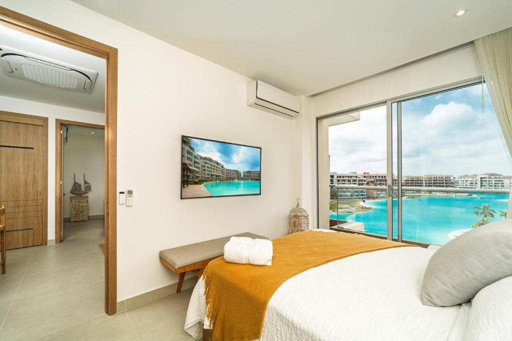 Lagoon View for 8 Guests - 1