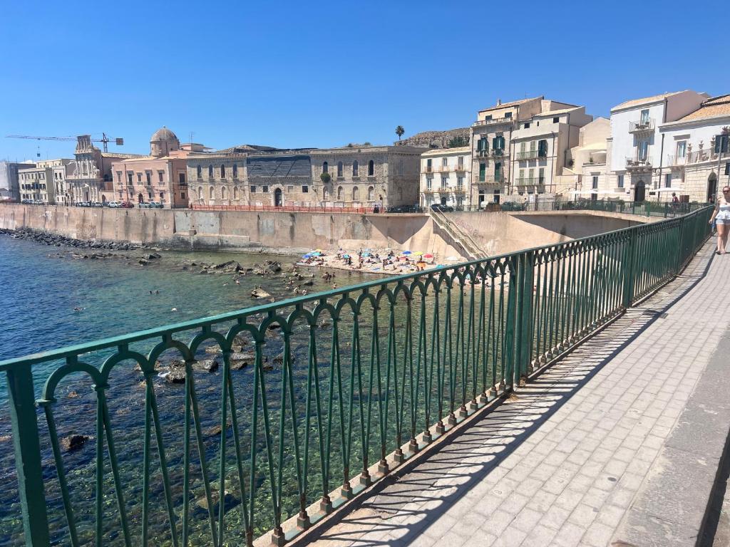 OIKOS SUITE Ortigia - 2
