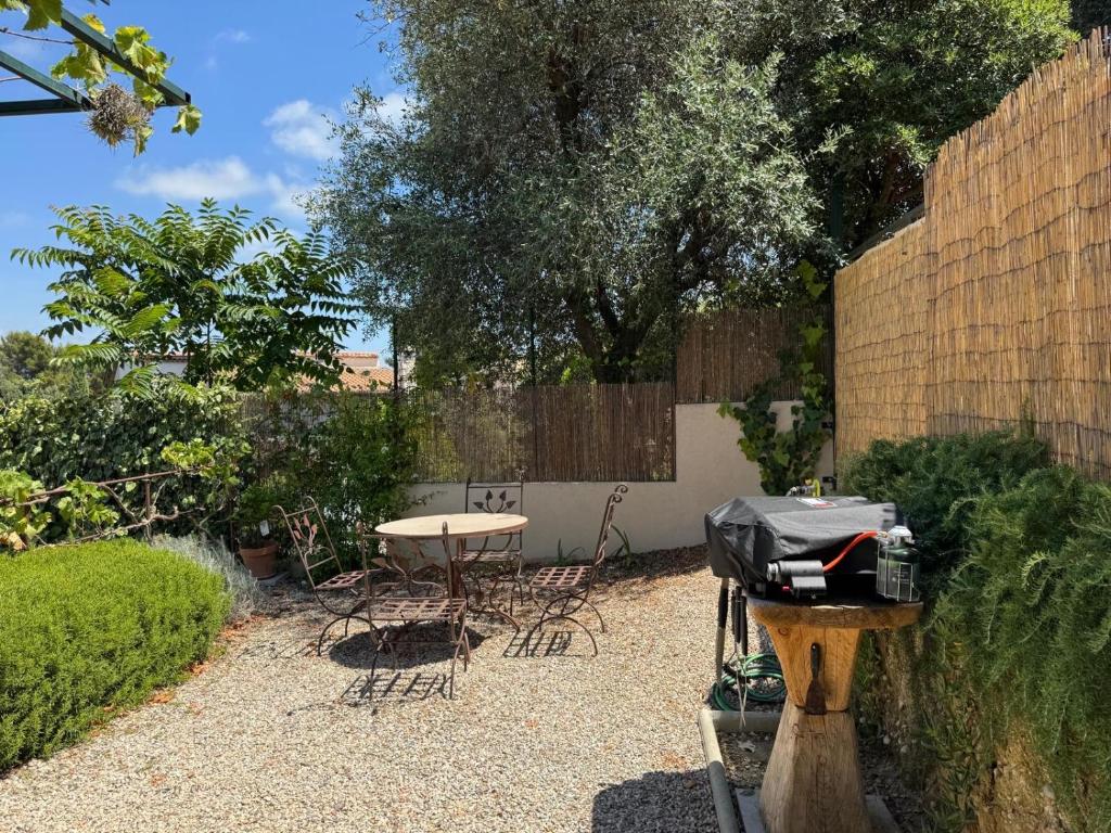Tiny House - St-Paul-de-Vence - private jacuzzi - panoramic view - 4