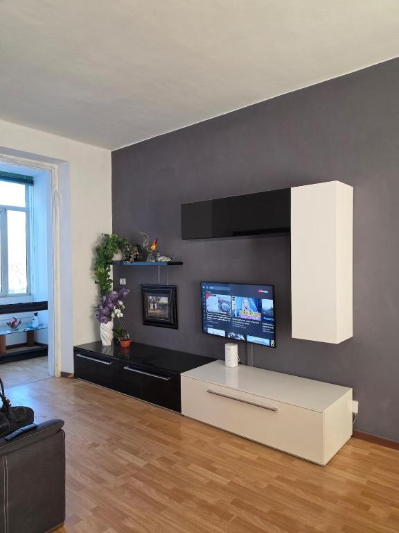 The Elegant and Contemporary Oasis in Parco Ruffini - 2