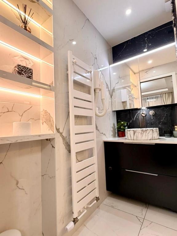Luxurious Apt Le Bon Marché - 5