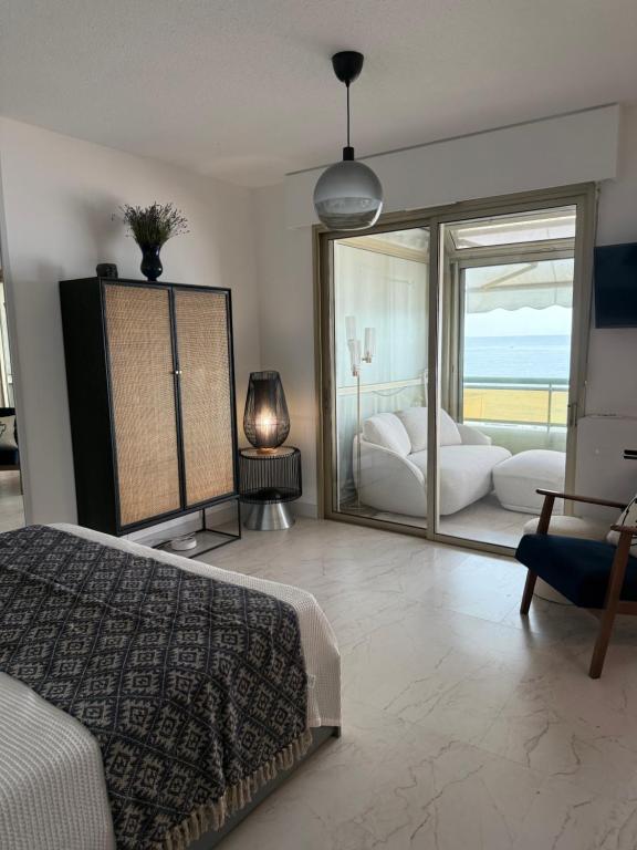 Studio2 with Sea View - French Riviera Retreat - 2